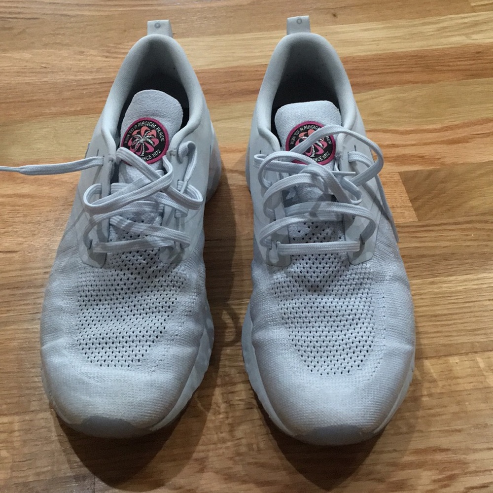 Nike oddyssey react 2